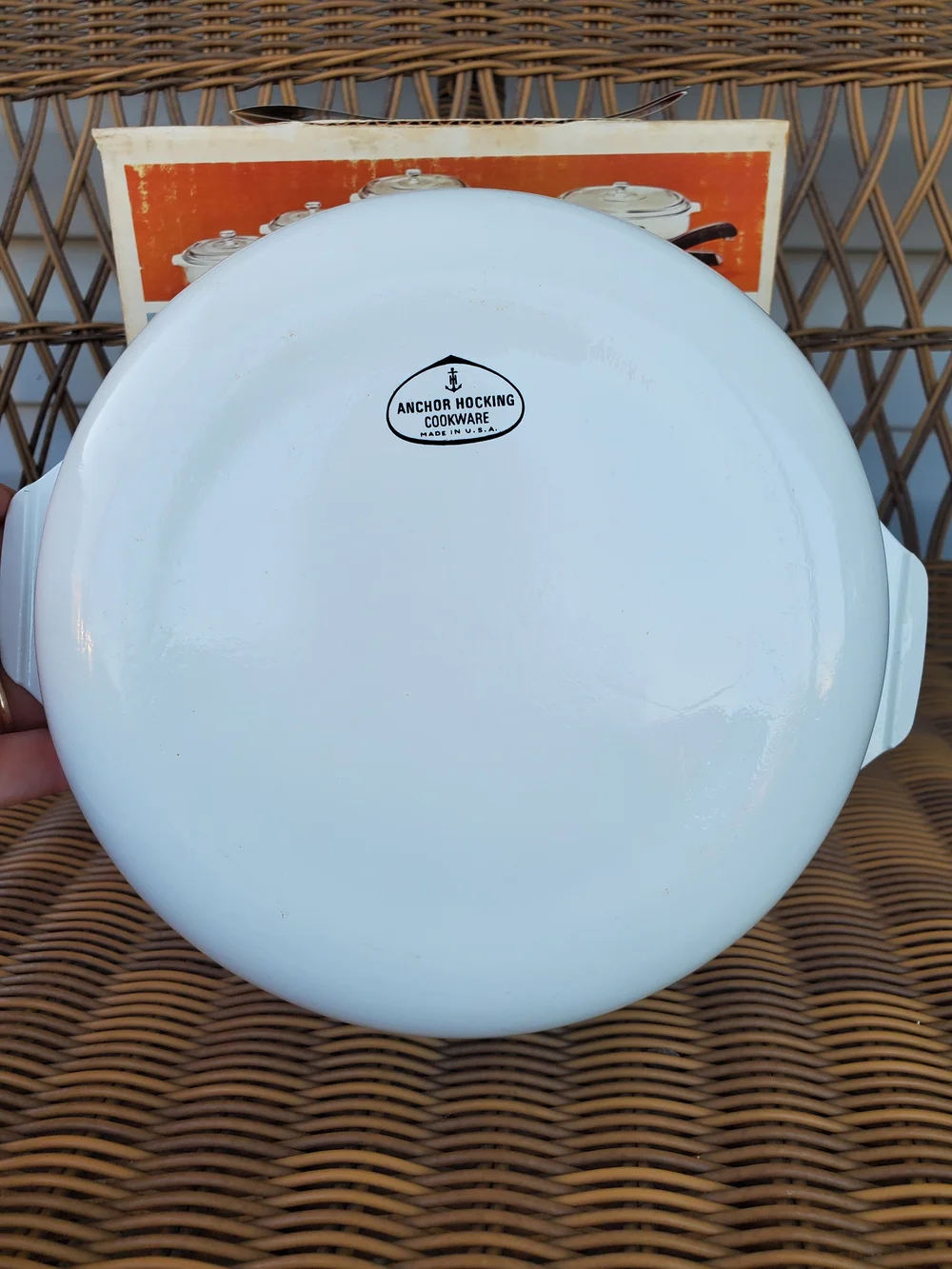 Vintage Anchor Hocking D2006/32 1 Qt Saucepan Black Wheat w/ Box MCM